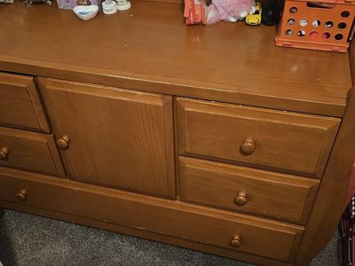 Dresser