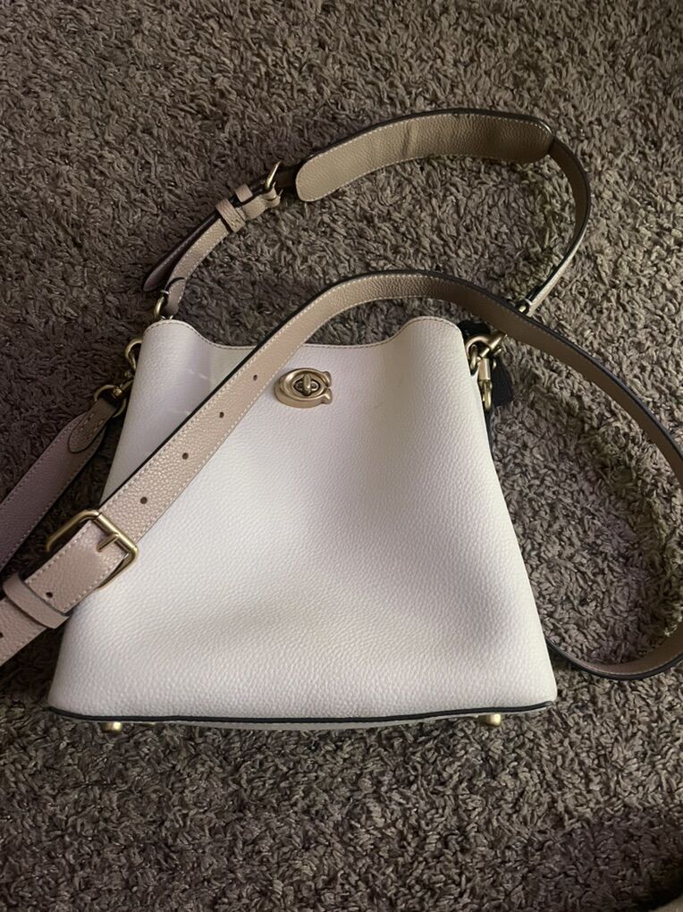 Coach Bucket Bag