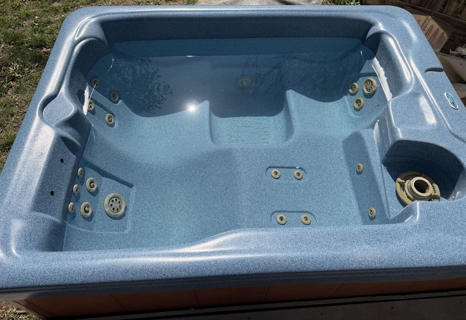 5-6 person Spa/Hot Tub, Blue Acrylic