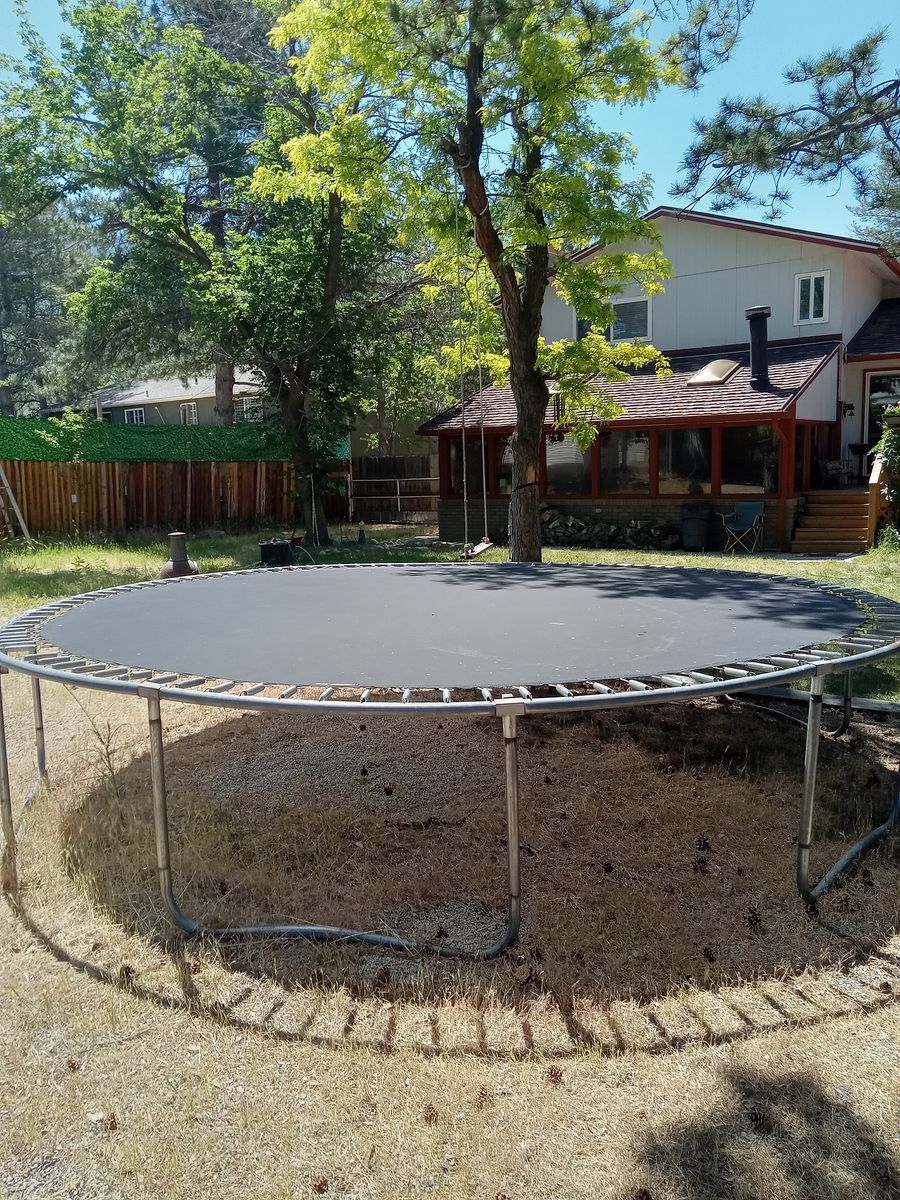 Trampoline for sale