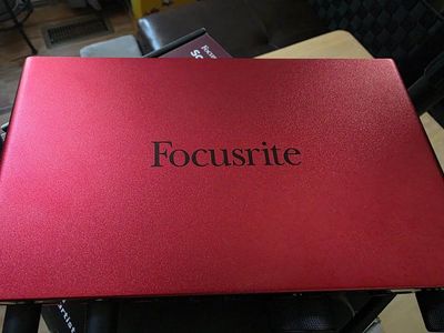 Focusrite Scarlett 2i2 USB Audio Interface 3rd Gen + Presonus PD-70 Mic + Proline Mini-Boom Mic Stand