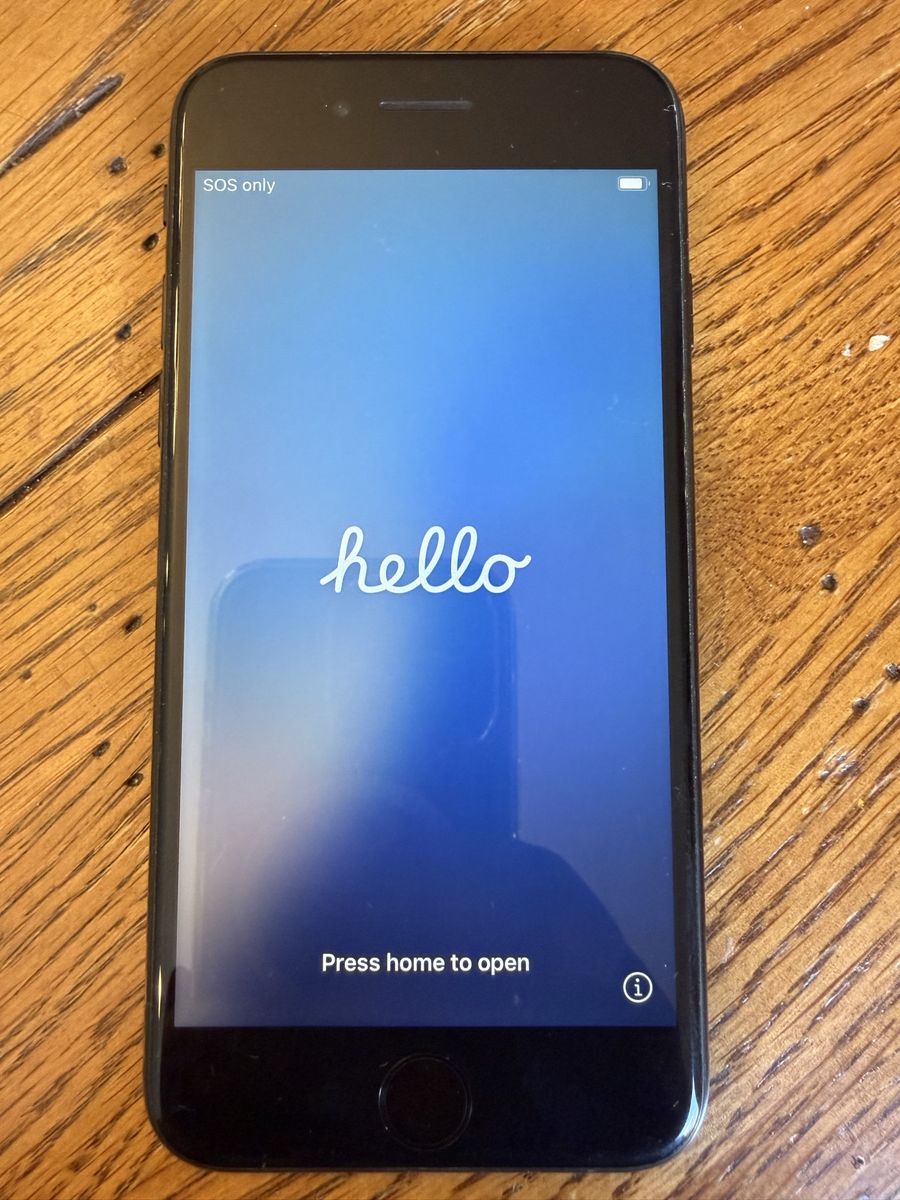 iPhone SE (2nd Generation) – 128GB – Unlocked – Black - Very Good Condition