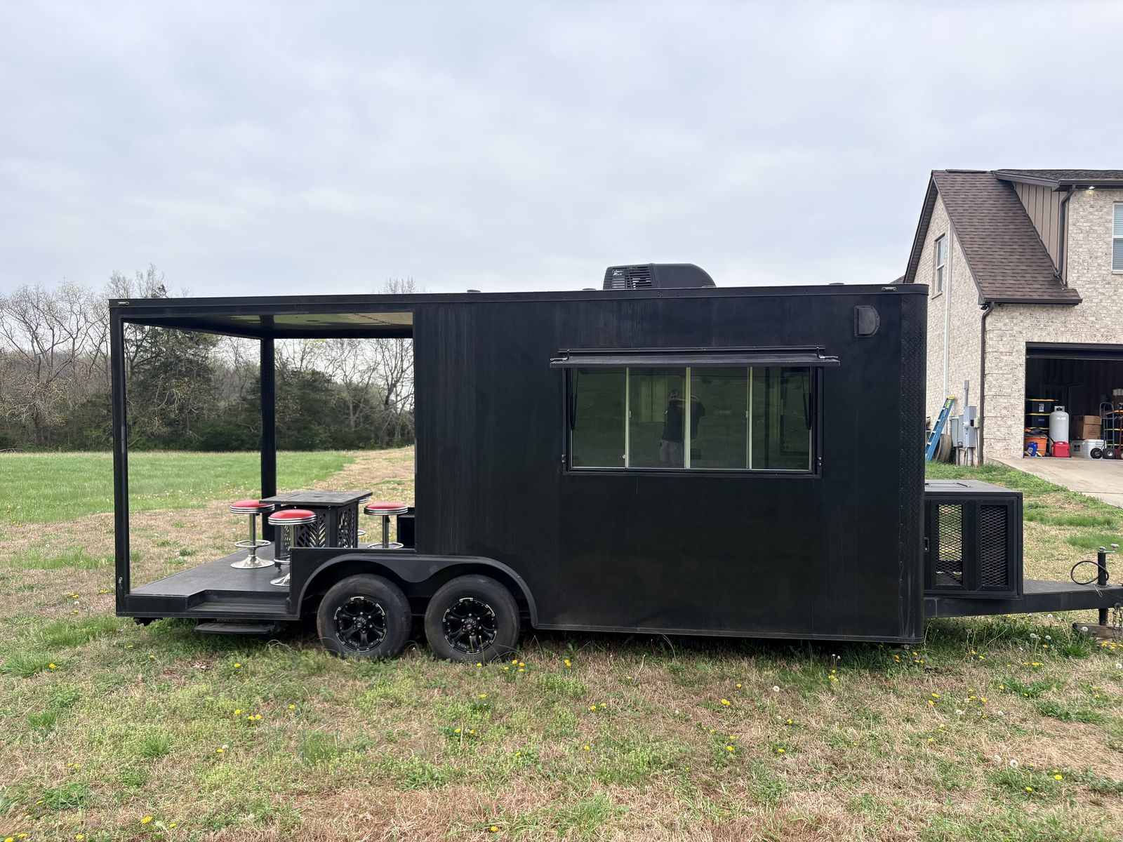 Food trailer