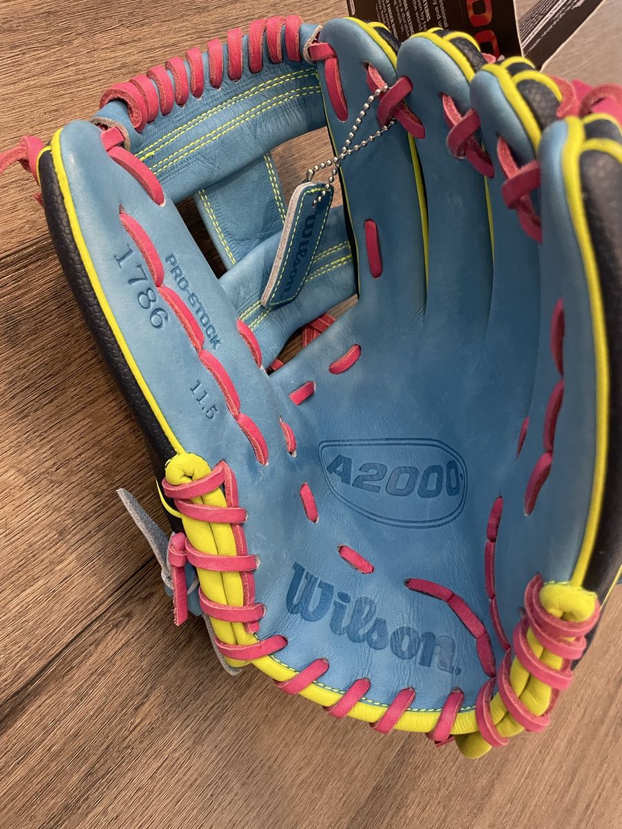 Wilson A2000 1786 Pro-Stock 11.5" Infield Baseball Glove - Blue/Pink/Yellow