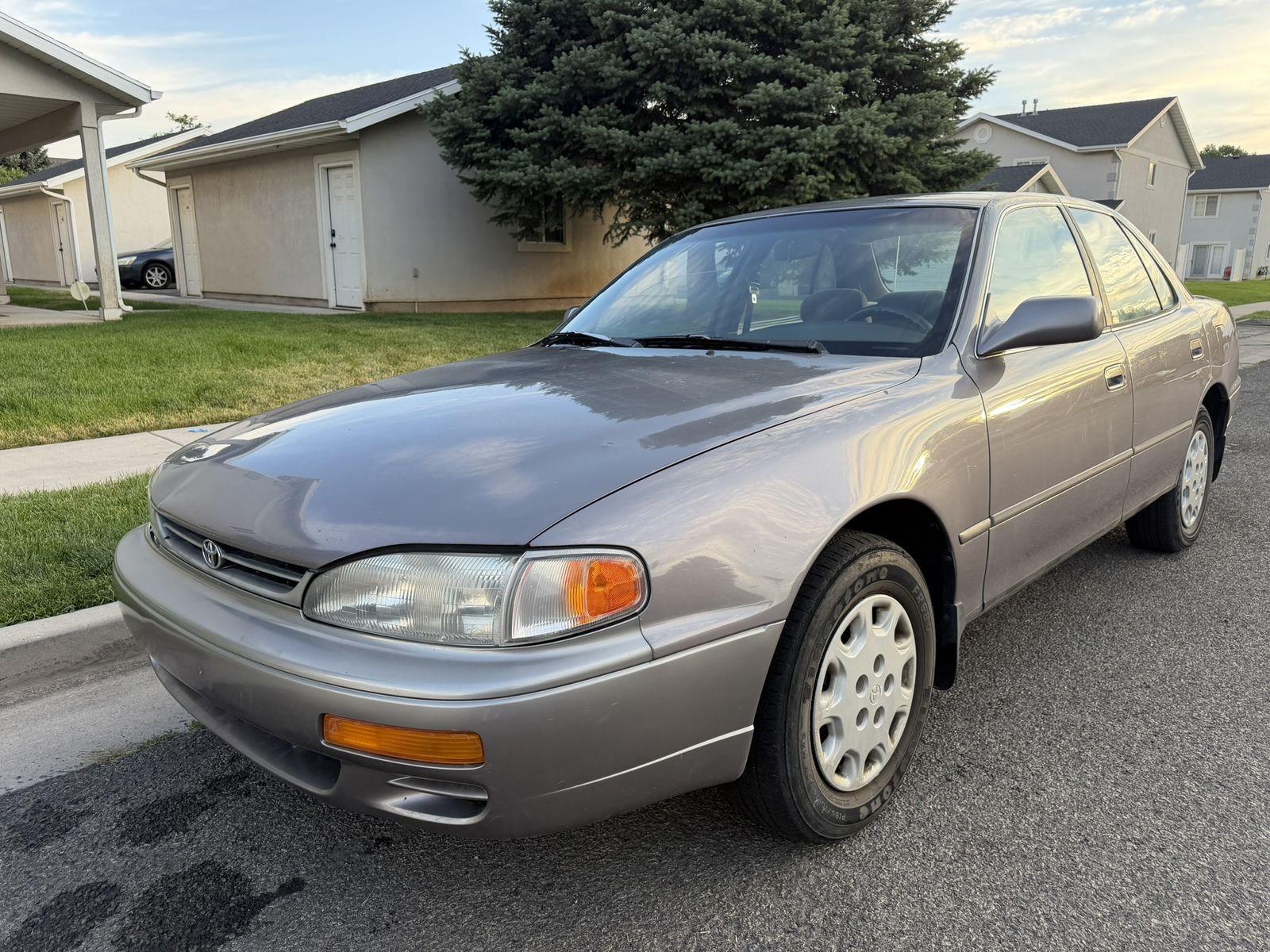 1996 Toyota Camry LE