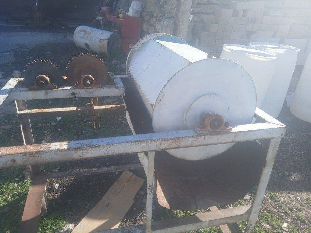 gold mining equipment