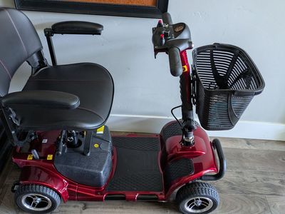 VIVE 4-Wheel Mobility Scooter
