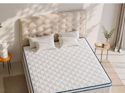 New Full Size Mattress, Plush Hybrid Mattress in a Box, 54" x 75"