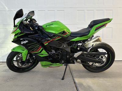 KAWASAKI ZX-4RR