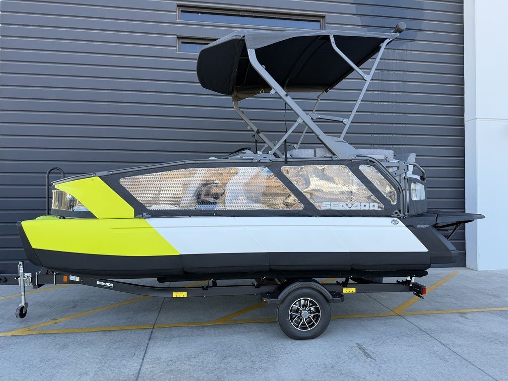 2025 Sea-Doo Switch™ Sport 18 - 230 hp Painted