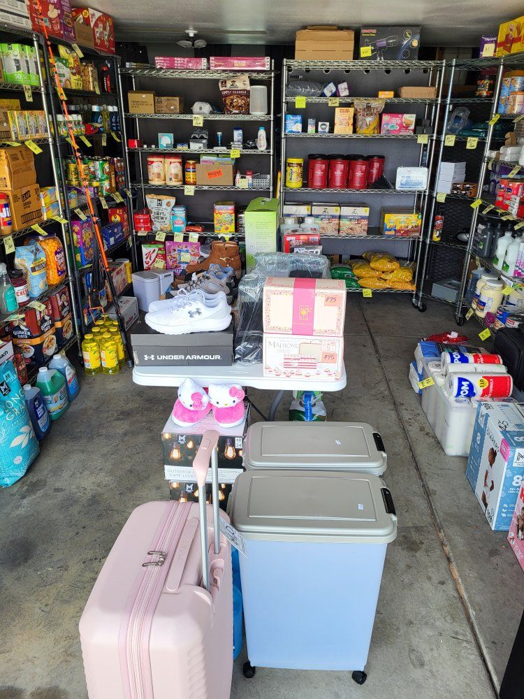 Huge Roy Ut Garage Sale Saturday May 23rd 8am to 1pm**
