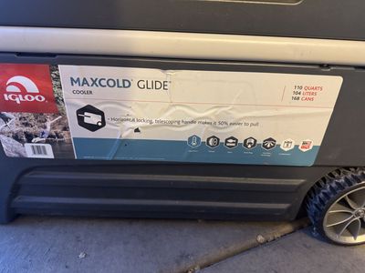 Igloo MaxCold Glide 110-Quart Rolling Cooler - 104 Liters, 168 Cans, Telescoping Handle