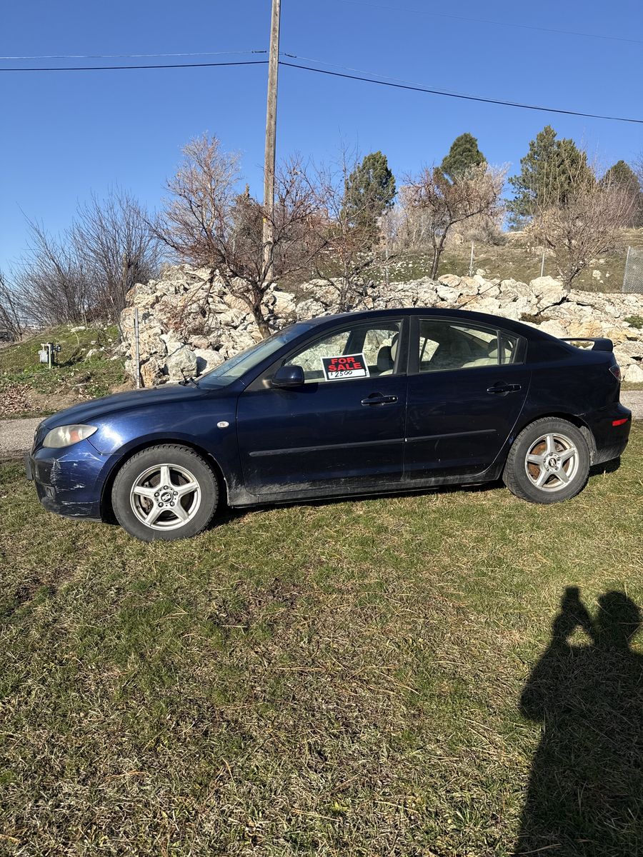 08 Mazda 3