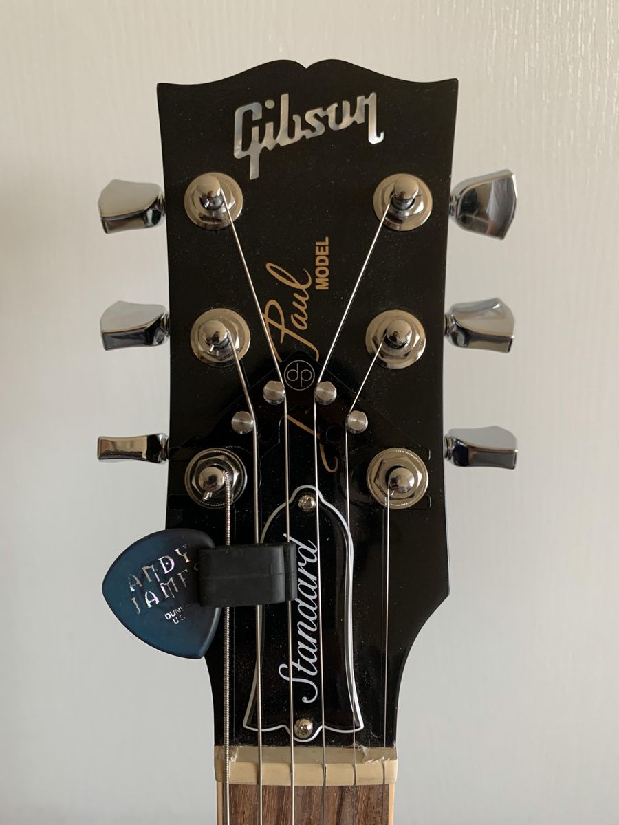 String butler for Gibson and Epiphone guitars