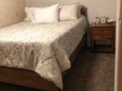 Room for rent (female)