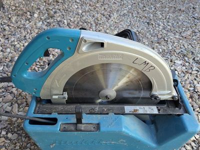 Makita 5402NA 16-1/2" Circular Saw w/ Case - Used