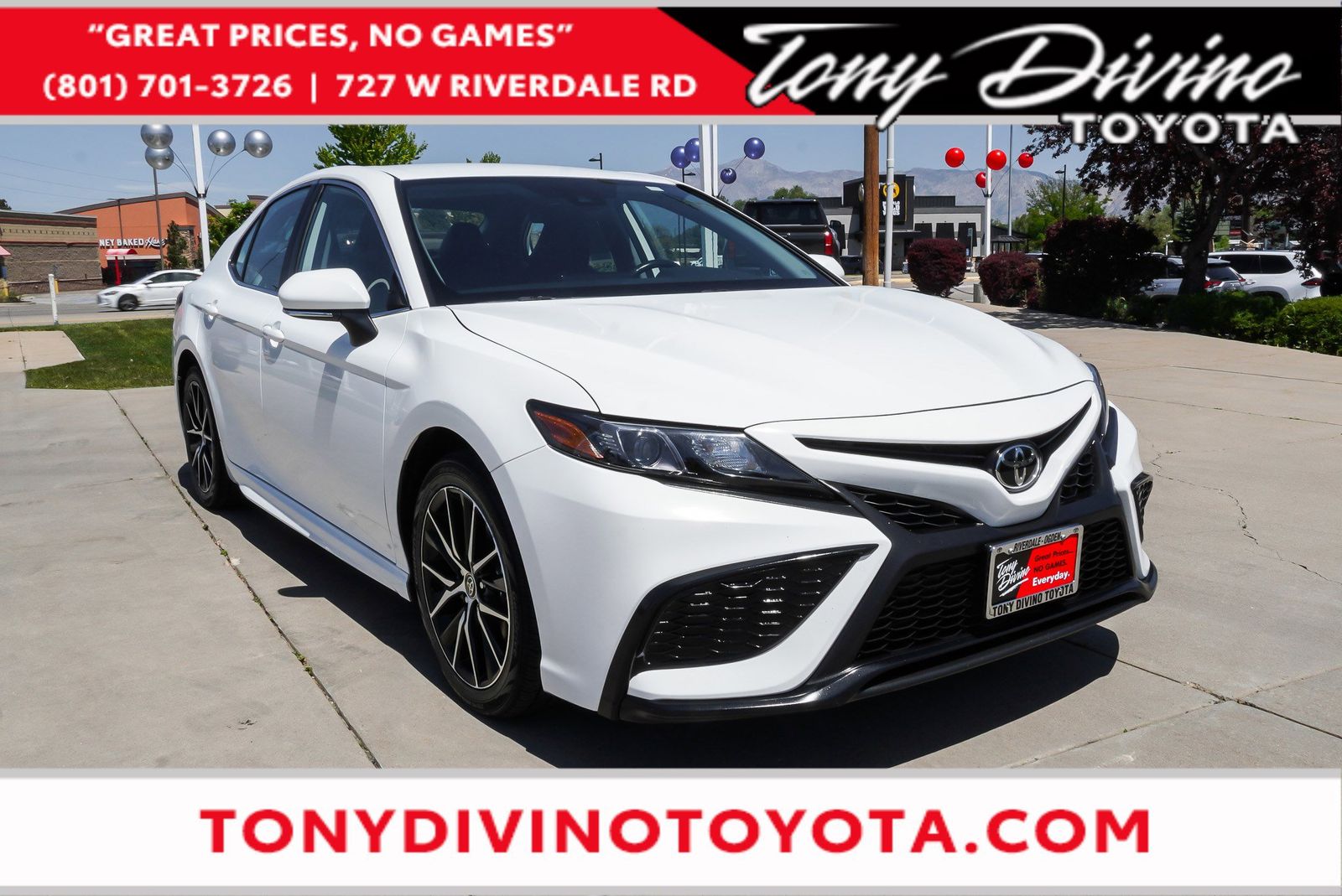 2024 Toyota Camry SE