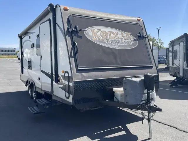 2014 DUTCHMEN KODIAK 216ES