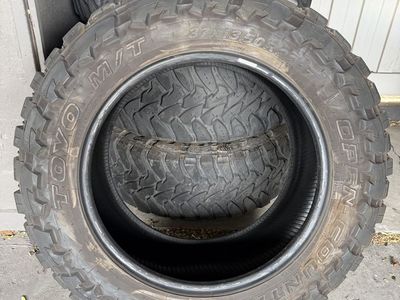 Truck tires(4)