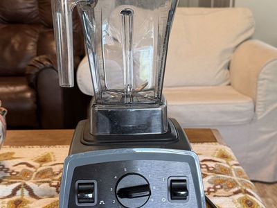 2020 Vitamix Blender