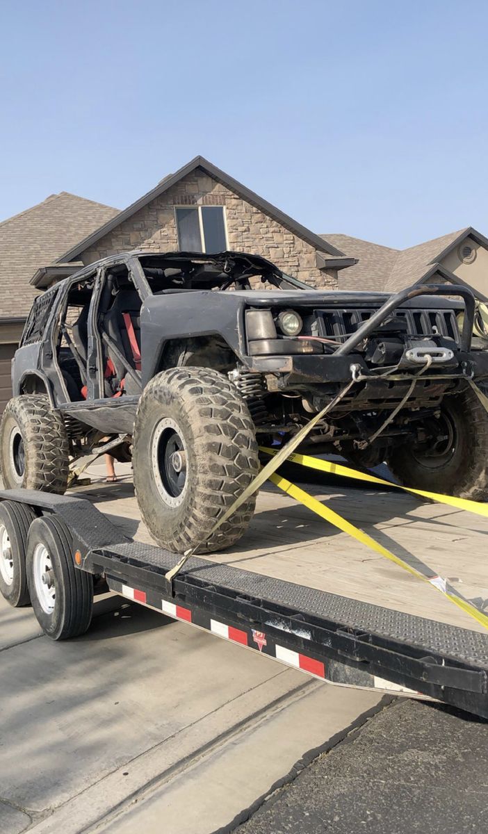 Jeep Grand Cherokee Rock Crawler