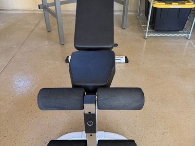 Body Solid Weight Bench