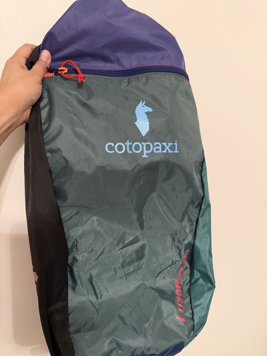 Cotopaxi Luzon 18L Del Día Backpack Multicolor Lightweight Daypack