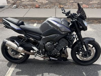 2013 Yamaha FZ8 - Naked Sport Bike