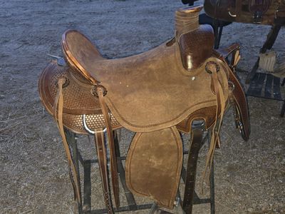 NEW 17" GAUCHO SADDLE
