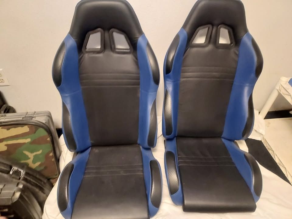 Custom Racing Seats
