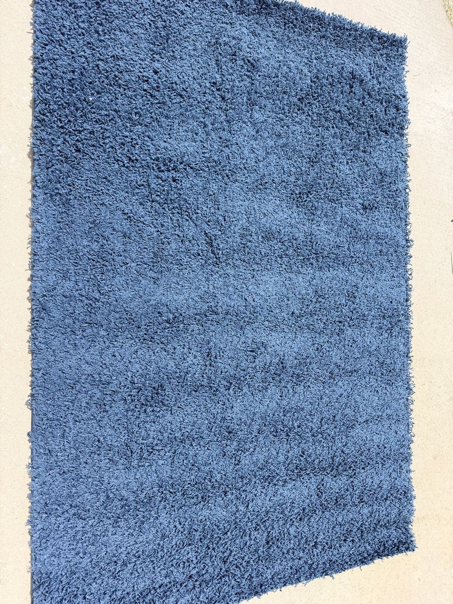 New. Great Quality Blue Shag 4x6 Area Rug
