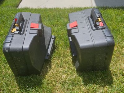 BMW Panniers (Saddlebags)