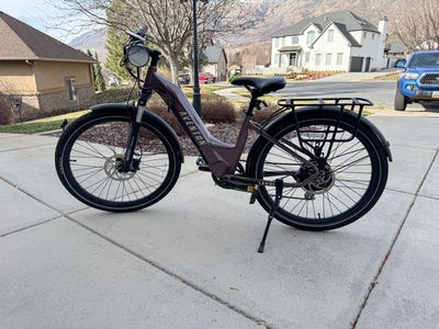 Aventon Level 1 E-Bike, (small frame)