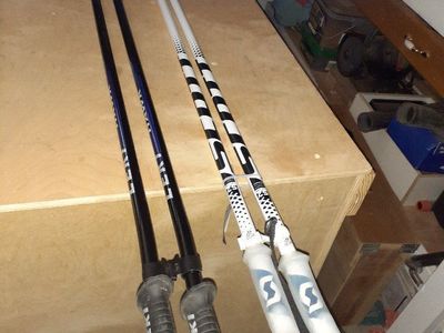 Scott S2 brand new poles 120cm