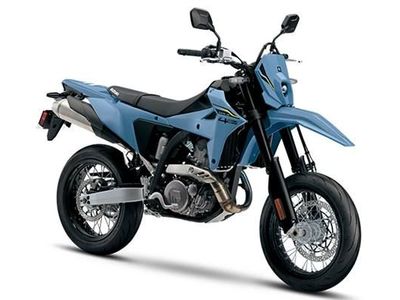 2026 Suzuki DR-Z400SM+