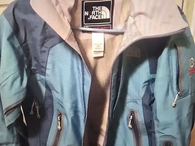 The North Face ski hardshell Female size small