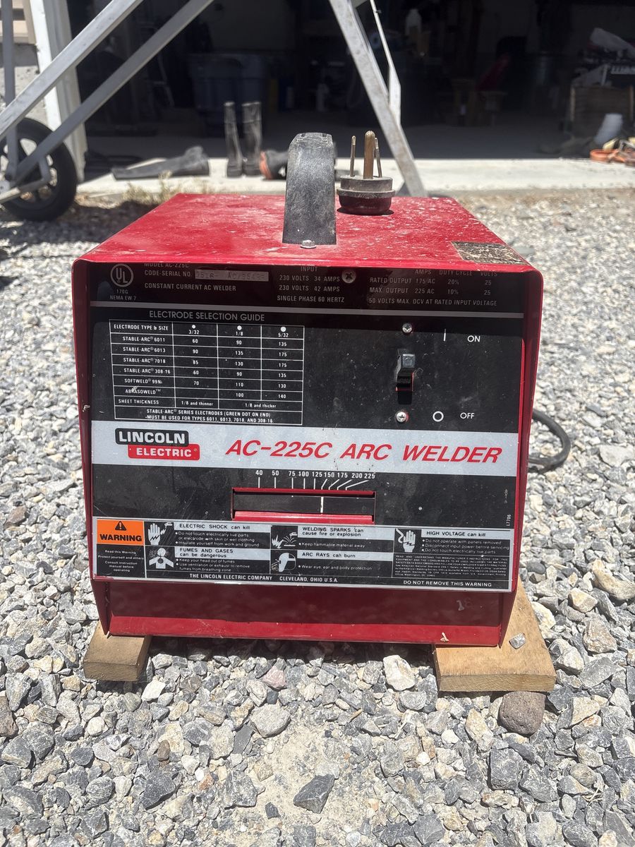 Lincoln AC-225C Arc Welder - Portable Stick Welder, Red, Heavy Duty Welding Machine