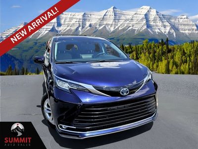 2022 Toyota Sienna XLE 7-Passenger