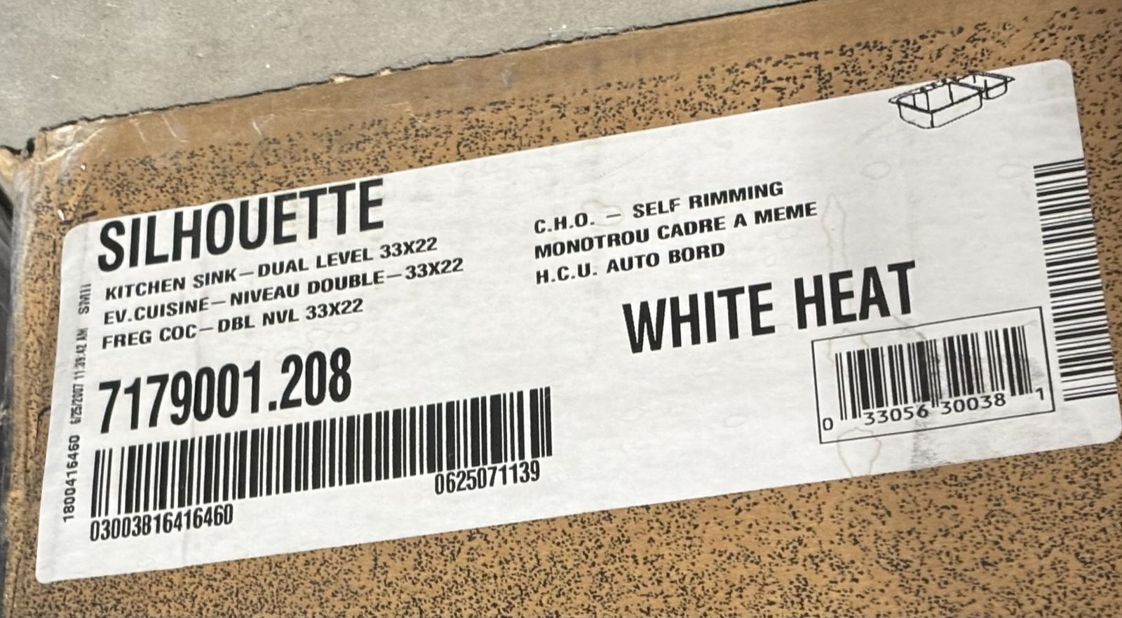 Main image 3