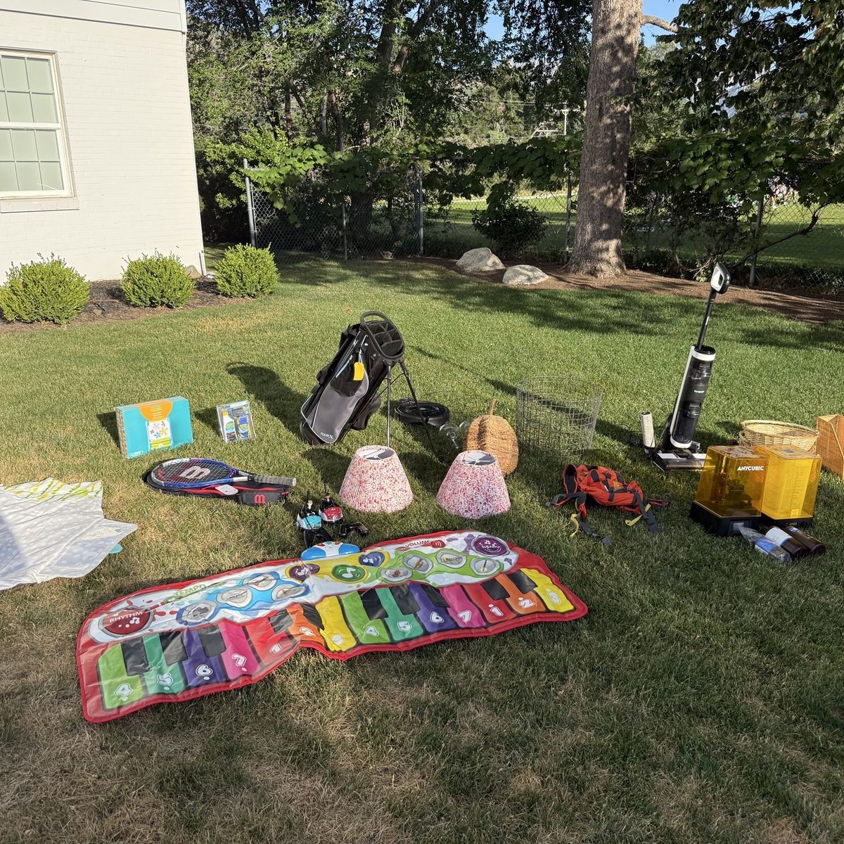 Yard Sale Near Hogle Zoo