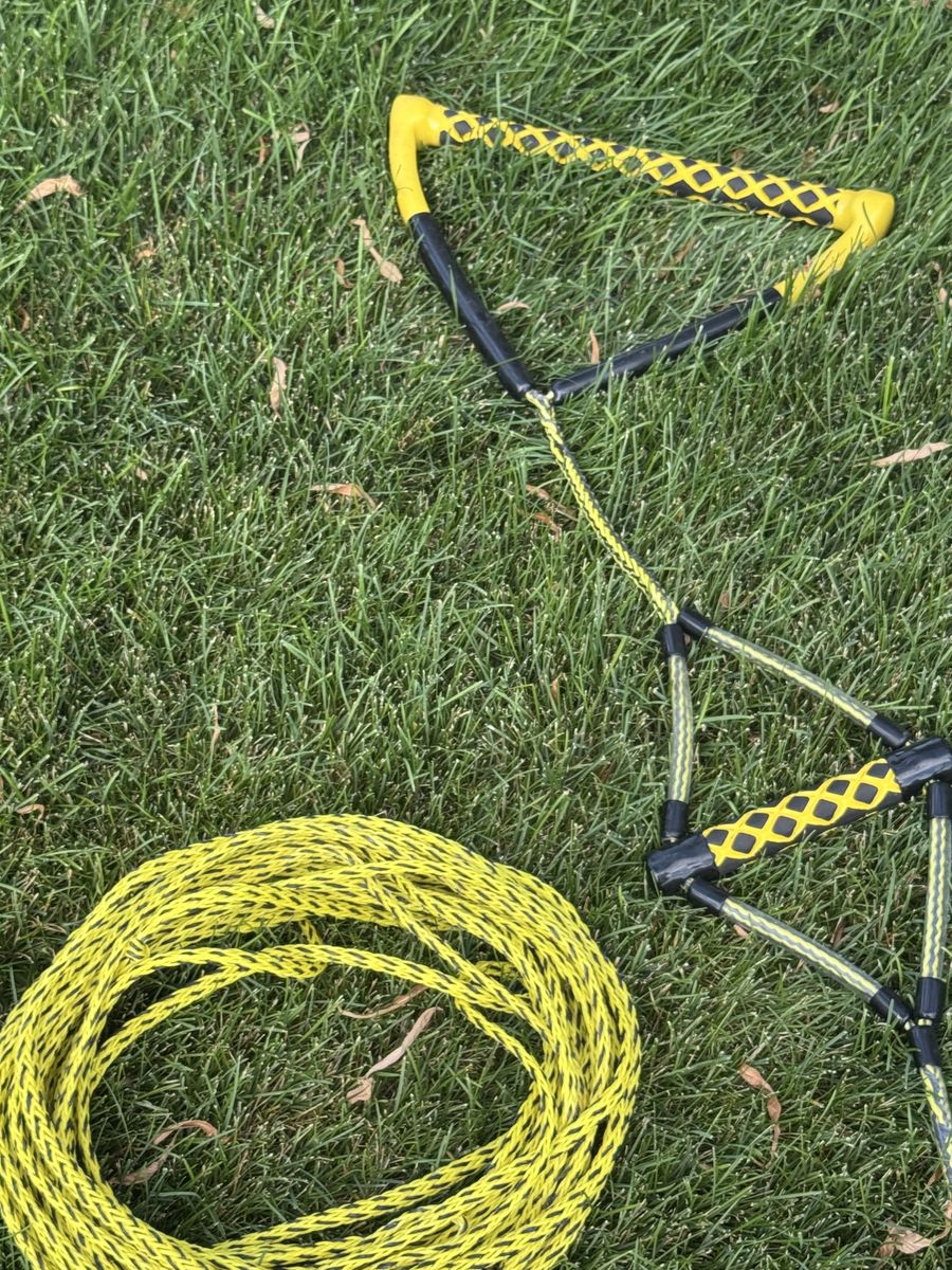 75ft Wakeboard Rope with Handle for Wakeboarding Waterskiing and Wakesurfing