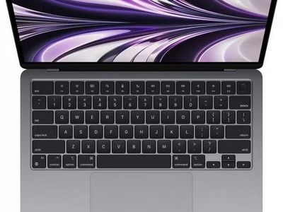 MacBook Air M2 (2022) 13" — 8GB/256GB, Like New