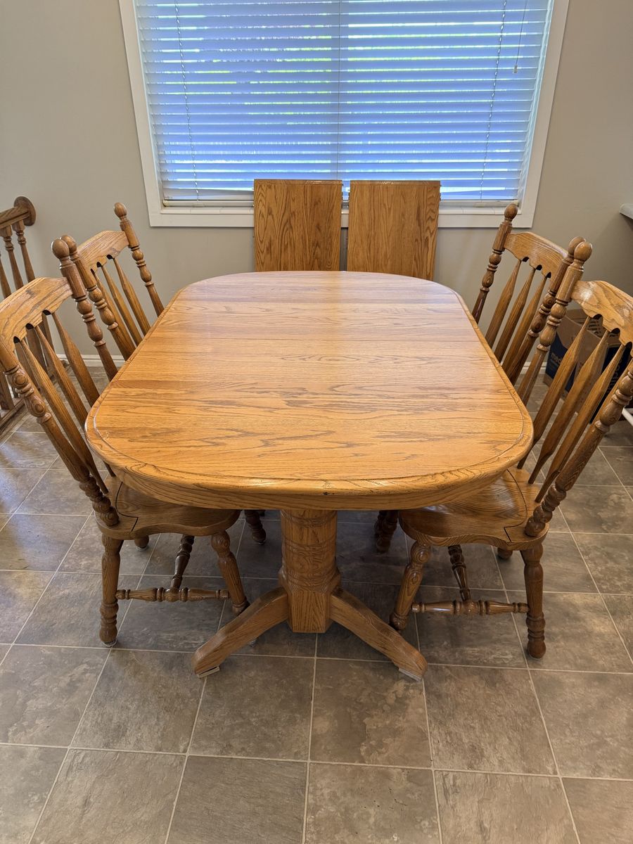 Solid Oak Dining Table, Seats 6-10