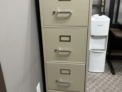 4 Drawer Metal Filing Cabinet