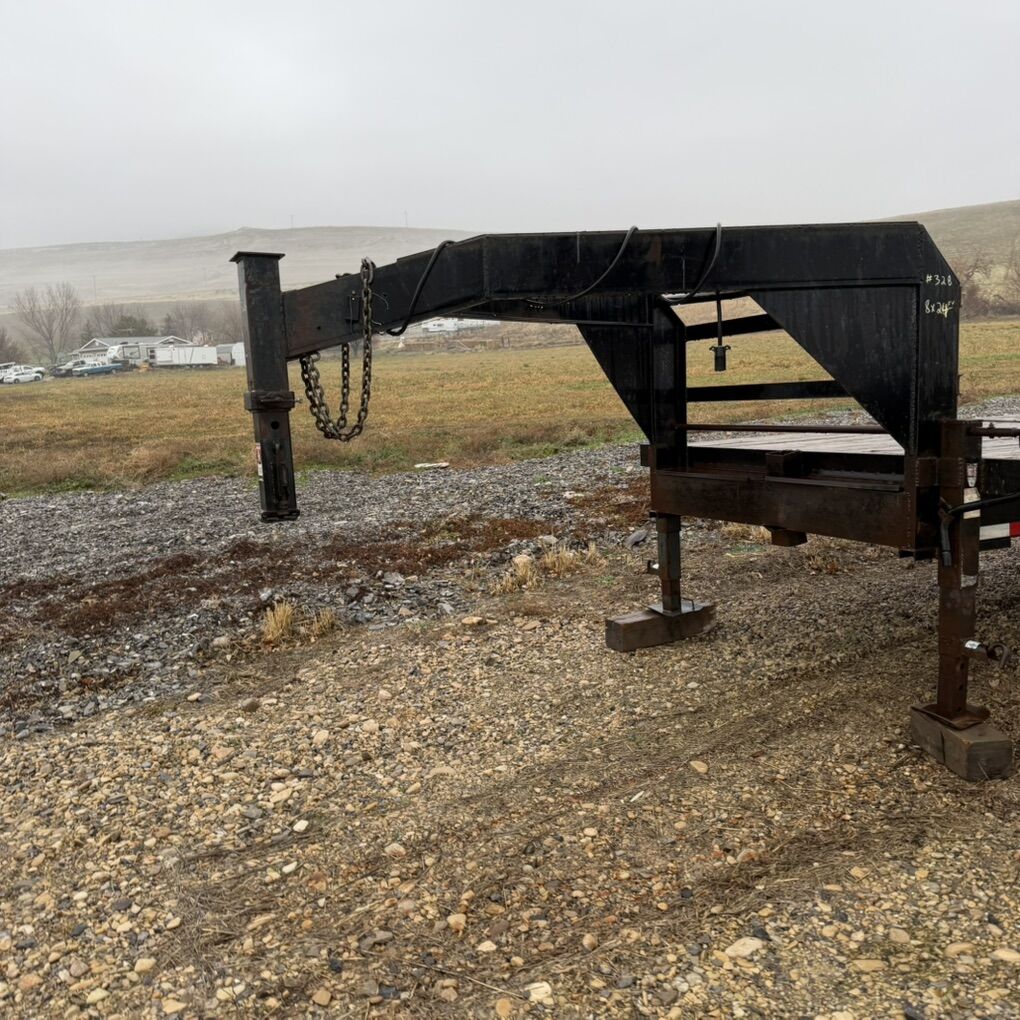 24 FT Dove Trail Trailer