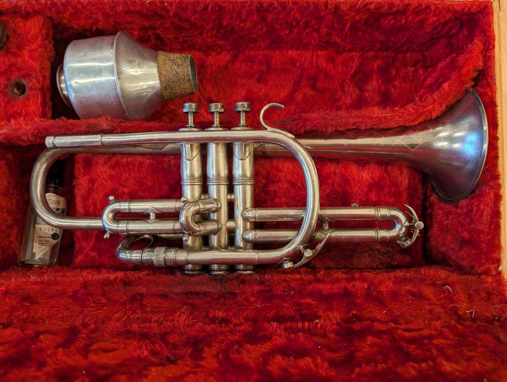 Main image 4