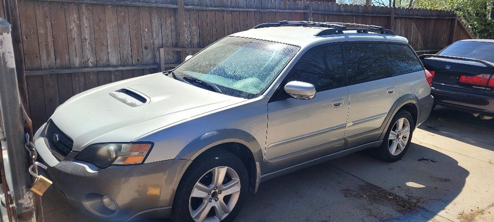 2005 subaru outback xt