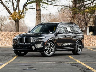 2023 BMW X7 xDrive40i