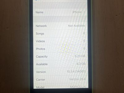 Apple iPhone 5c Green – 8GB – Works Great
