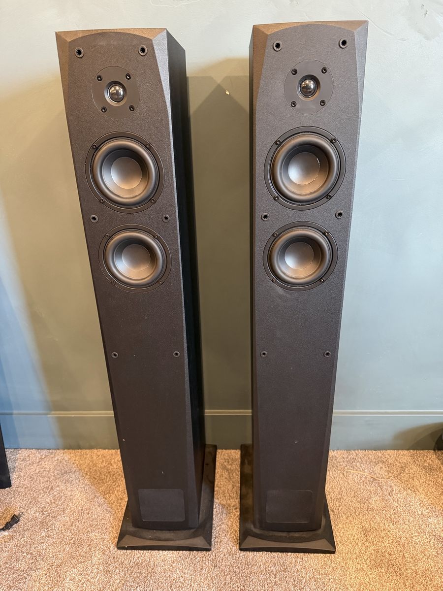 Dayton Audio MK442T transmission line tower speakers